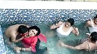 Extreme hot XXX videos group sex swimming pool